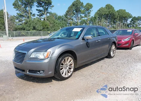 2011 Chrysler 300C z USA, uszkodzony, nr VIN 2C3CA6CT4BH514715
